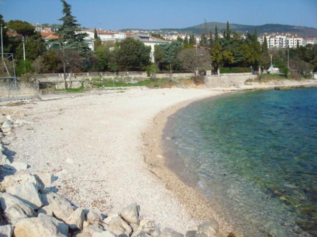 Apartmani Zafaranic Crikvenica Eksteriør billede